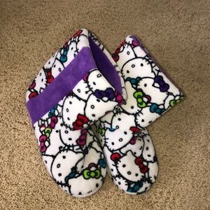 Hello kitty fuzzy slipper boots